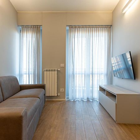 Beplace Apartments In Primaticcio 밀라노 외부 사진
